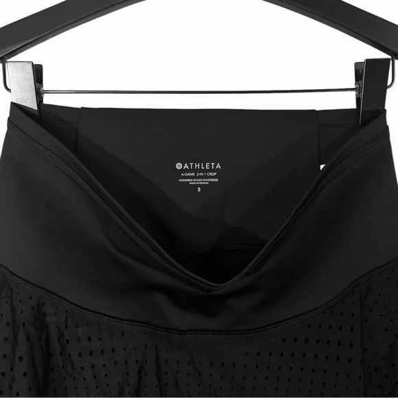 ATHLETA A Game 2 in 1 Crop Tight size Small in Black - Picture 8 of 12